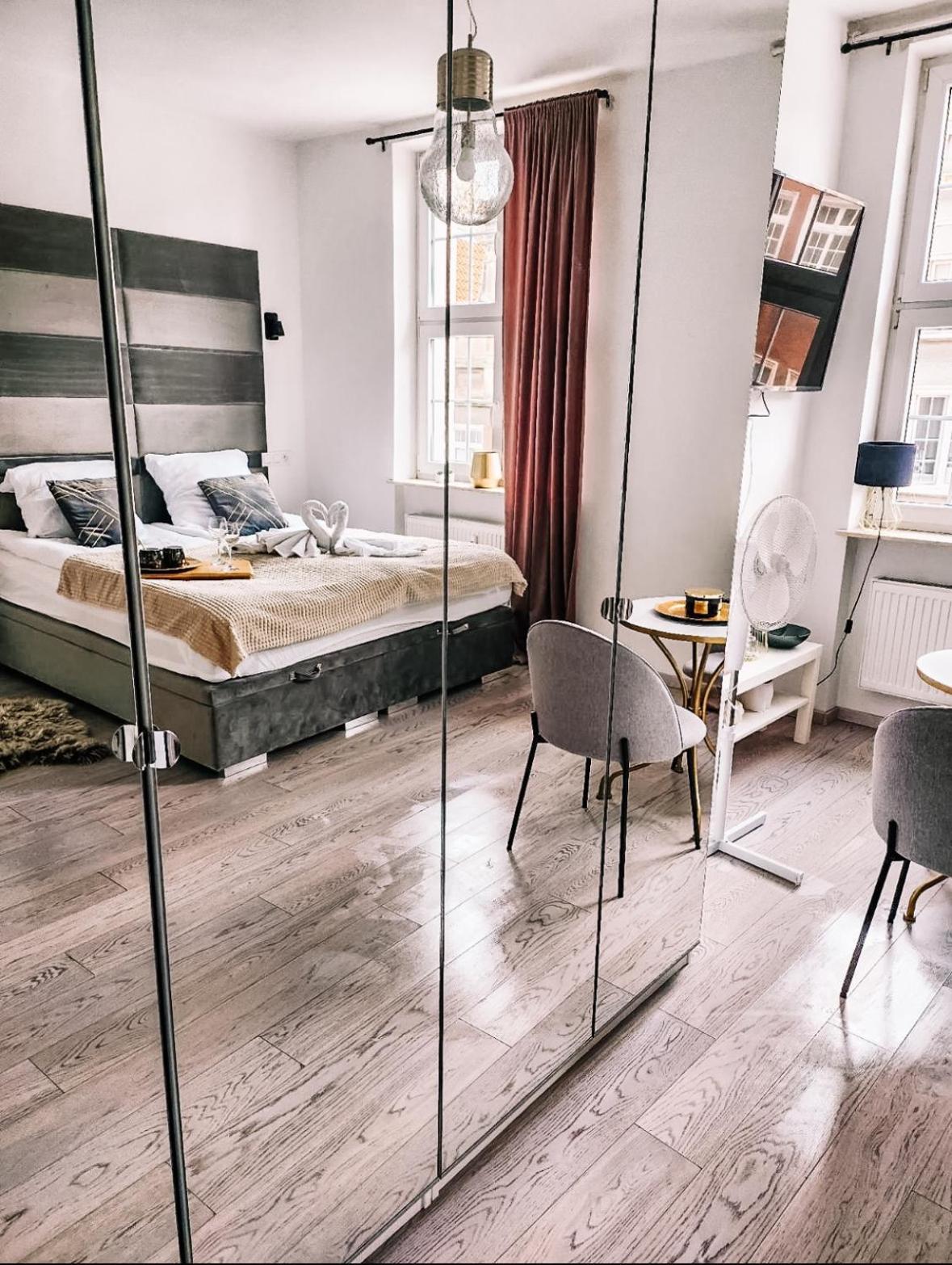 Cloud 9 King Size Bed - Old Town View Gdansk Ogarna Διαμέρισμα Εξωτερικό φωτογραφία